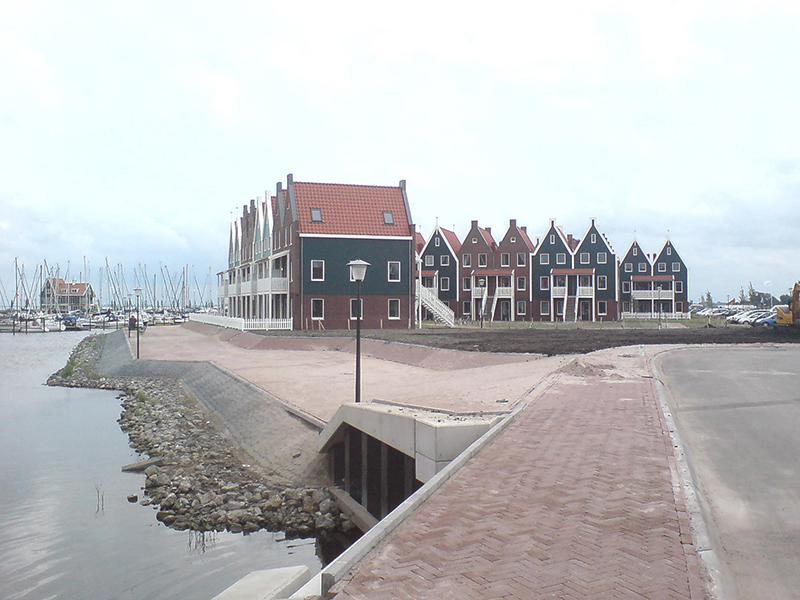 Volendam, Marina haven